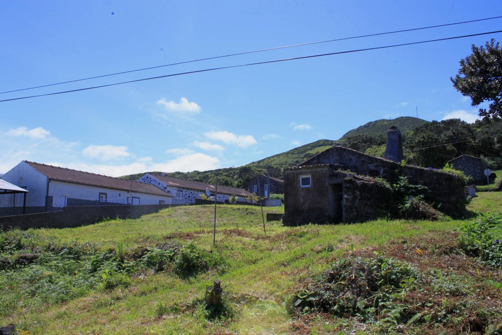 traditional house natural faial